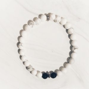 white howlite