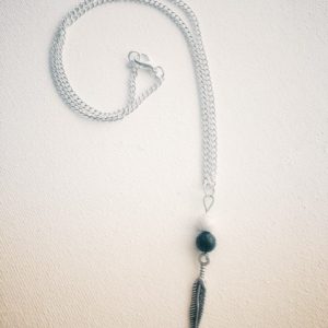 howlite feather necklace